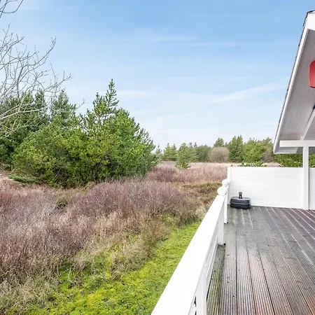 Holiday home Elpida - 2km From The Sea In Western Jutland By Interhome